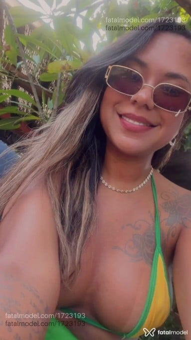 Acompanhante mulher morena (o) de olhos pretos em Salvador - Luna Barreto