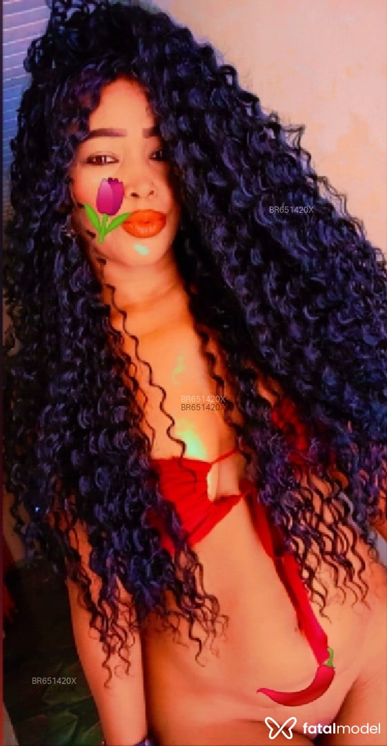 Acompanhante mulher morena (o) de olhos pretos em Paragominas - Paola Morena