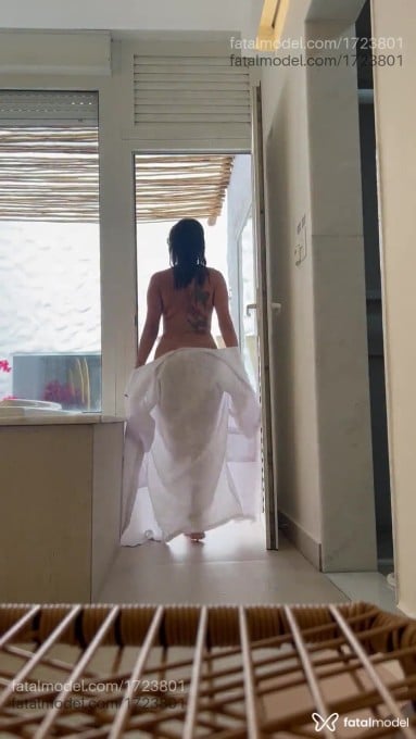 Acompanhante mulher com cabelo castanho de olhos castanhos - NatyFerraz
