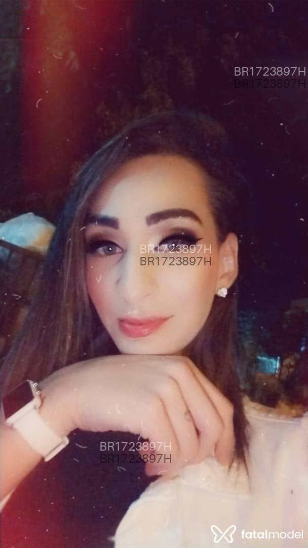 Acompanhante mulher trans com cabelo castanho de olhos verdes em Rosário do Sul Acompanhante mulher trans com cabelo castanho de olhos verdes em Rosário do Sul - Pricila Dantas