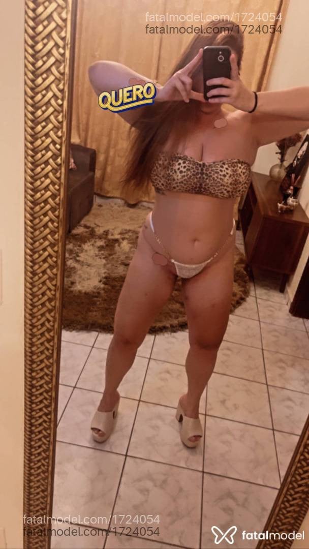 Acompanhante mulher ruiva (o) de olhos mel - Carolzinha Melado