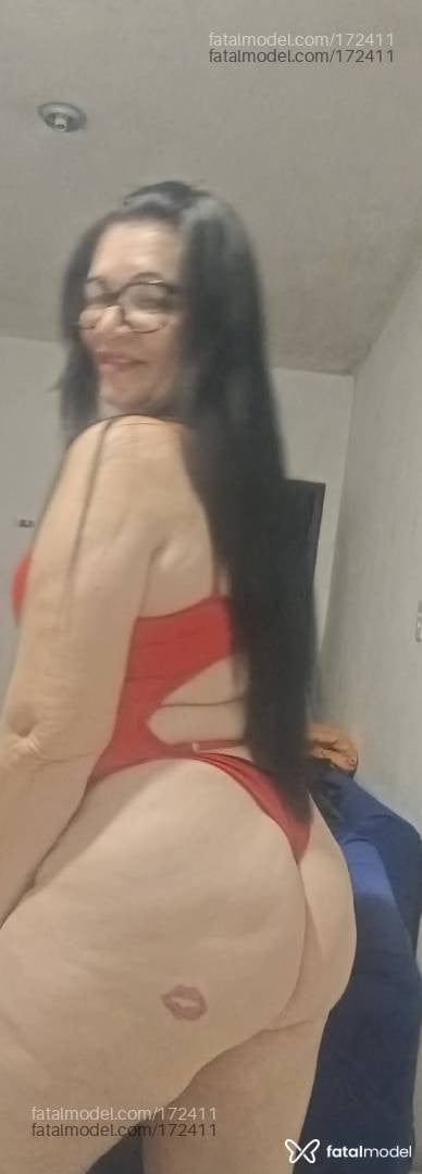 Acompanhante mulher morena (o) de olhos verdes - MARINNE