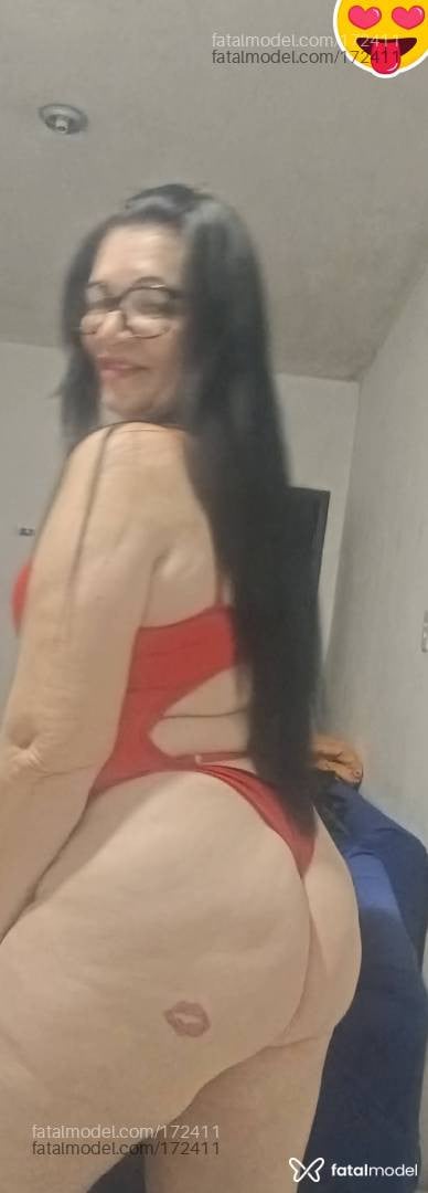Acompanhante mulher morena (o) de olhos verdes - MARINNE