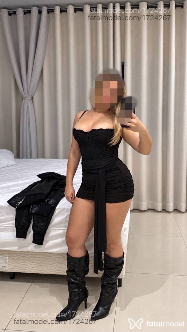Acompanhante mulher loira (o) de olhos mel - Mel Valentina