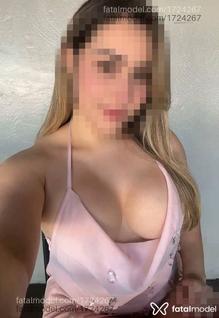 Acompanhante mulher loira (o) de olhos mel - Mel Valentina
