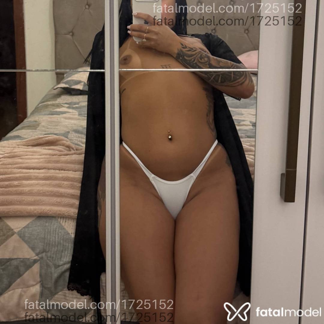 Acompanhante mulher morena (o) de olhos castanhos - Larissa
