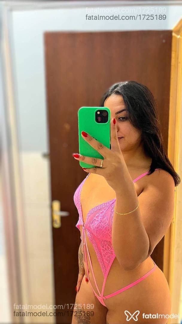 Acompanhante mulher morena (o) de olhos castanhos - Myrella Pacheco
