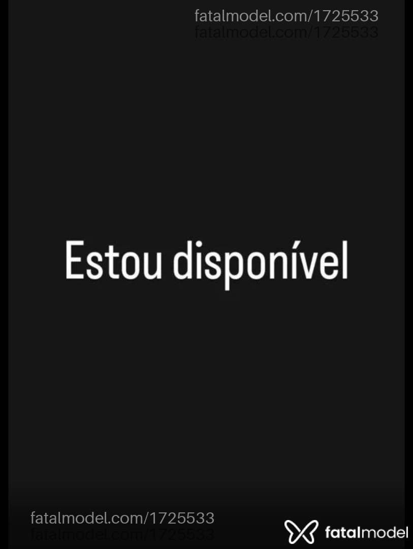 Acompanhante mulher trans com cabelo castanho de olhos castanhos - Taty ketelem