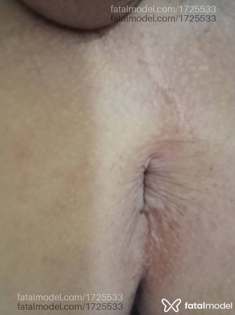 Acompanhante mulher trans com cabelo castanho de olhos castanhos - Taty ketelem