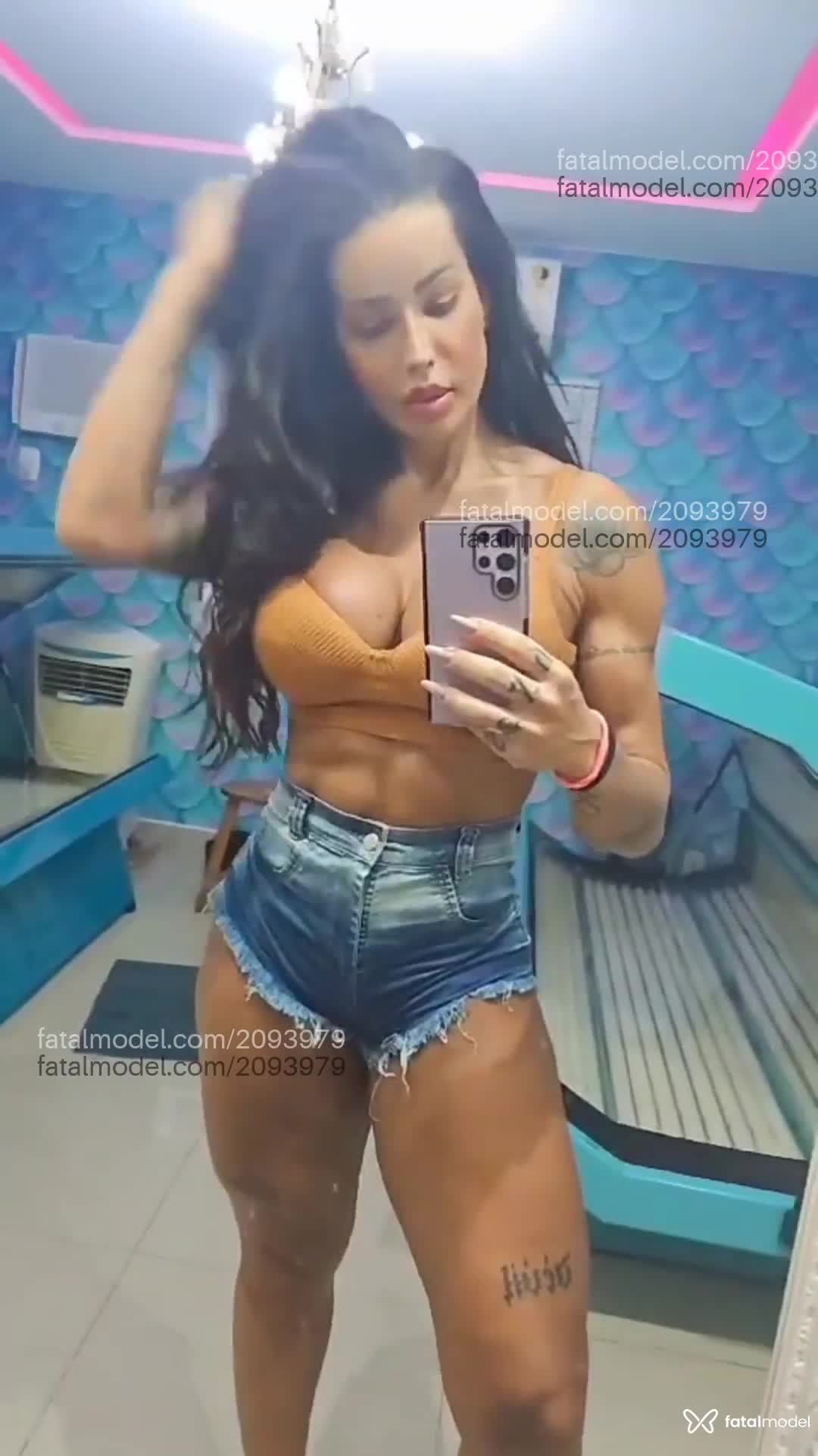 Acompanhante mulher com cabelo castanho de olhos castanhos em Rio de Janeiro - Yasmin Ferraz