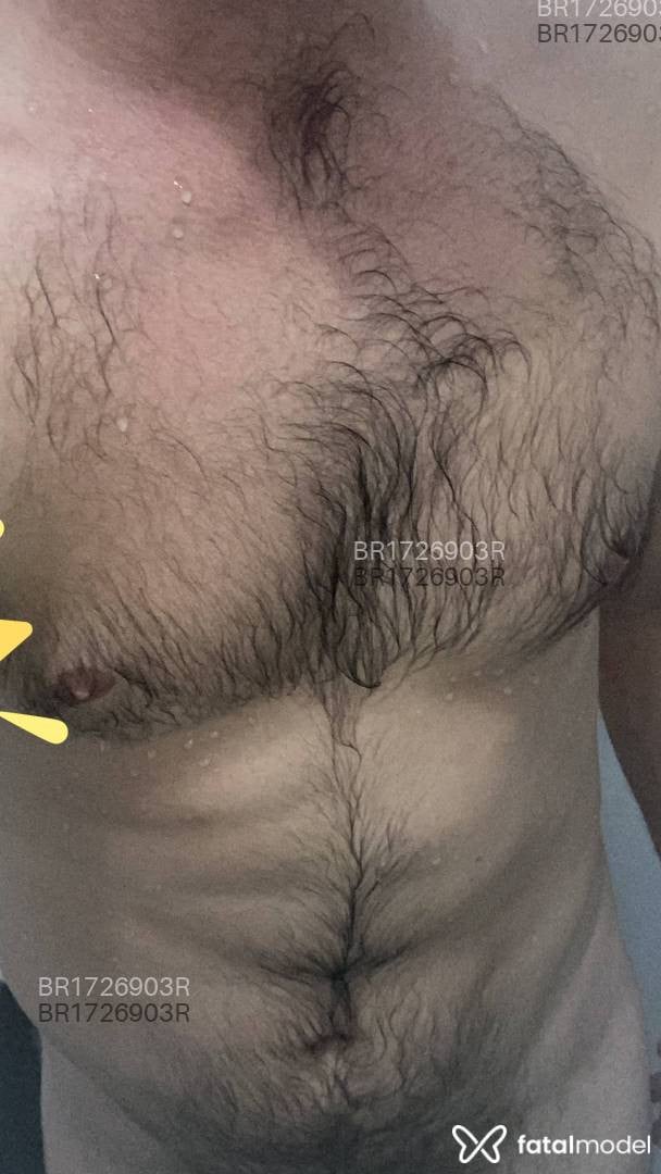 Acompanhante homem com cabelo castanho de olhos castanhos em Xangri-Lá Acompanhante homem com cabelo castanho de olhos castanhos em Xangri-Lá - gatuno