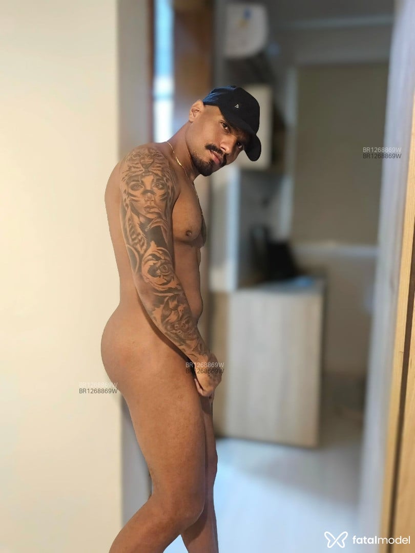 Acompanhante homem morena (o) de olhos castanhos em São Paulo Acompanhante homem morena (o) de olhos castanhos em São Paulo - Marcelo castro