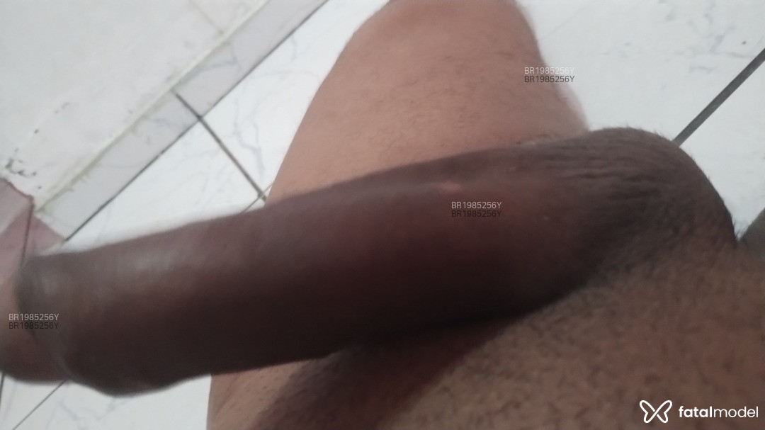 Acompanhante homem morena (o) de olhos castanhos em Virtual Acompanhante homem morena (o) de olhos castanhos em Virtual - Junior