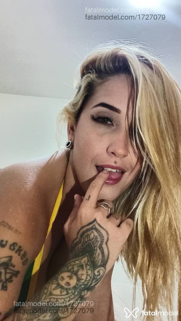 Acompanhante mulher loira (o) de olhos verdes em Manhuaçu - Pietra