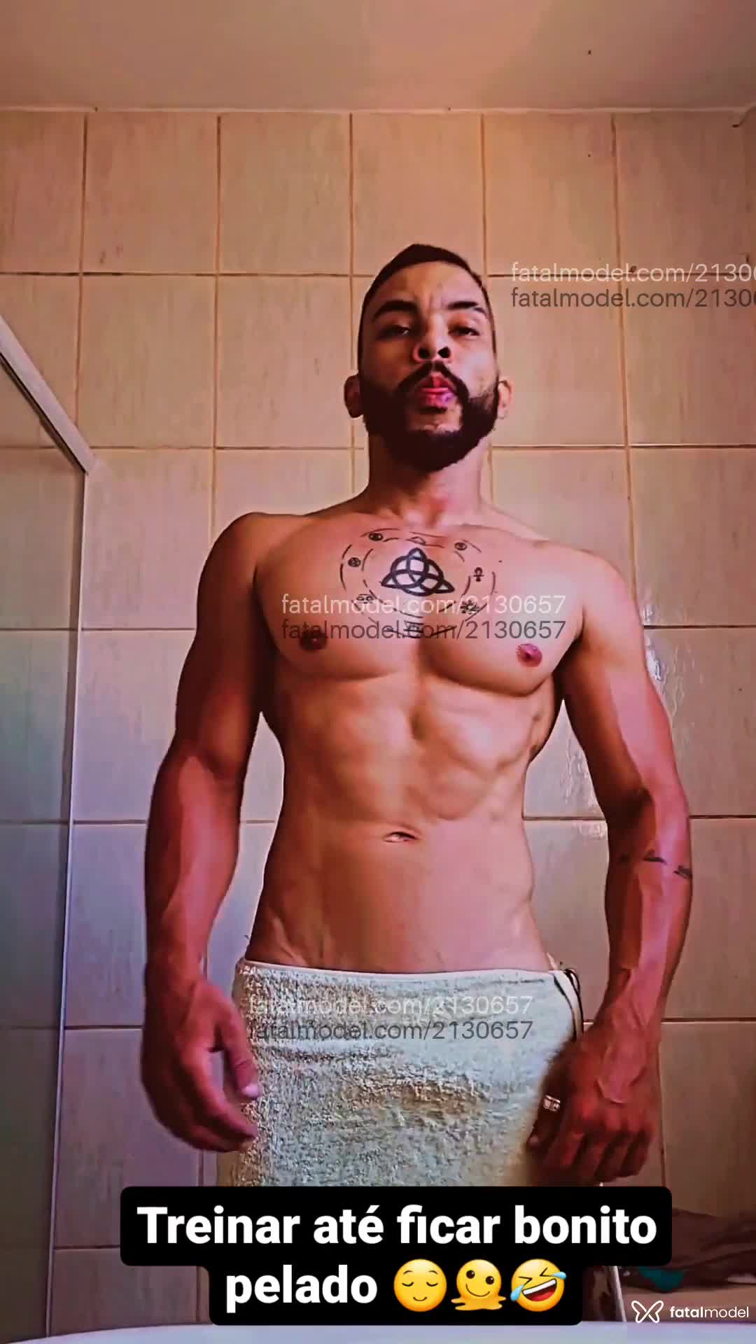 Acompanhante homem morena (o) de olhos mel em São Paulo - Vinicius