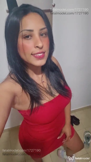 Acompanhante mulher morena (o) de olhos pretos em Varginha Acompanhante mulher morena (o) de olhos pretos em Varginha - Bianca