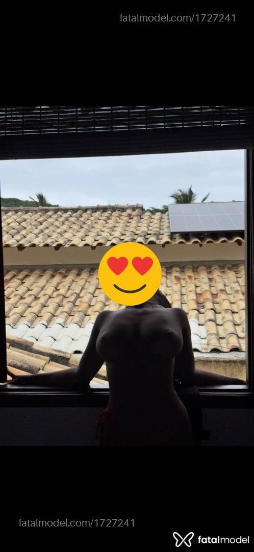 Acompanhante mulher morena (o) de olhos pretos - Laiza