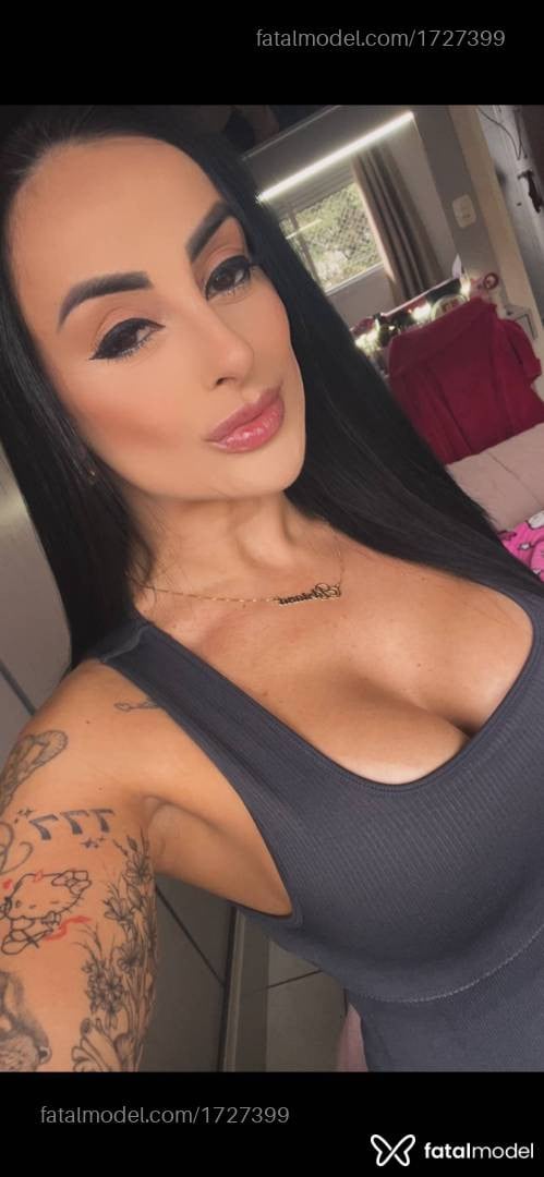 Acompanhante mulher morena (o) de olhos castanhos - Adriana Maserati