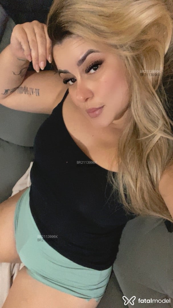 Acompanhante mulher loira (o) de olhos castanhos em Paranaguá - Kaly Lima