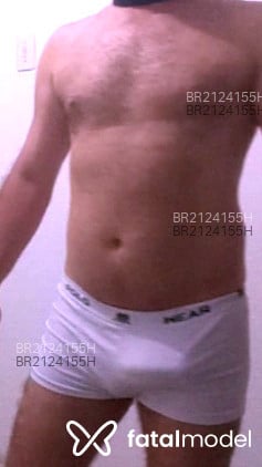 Acompanhante homem com cabelo castanho de olhos mel em Recife - Bezerra