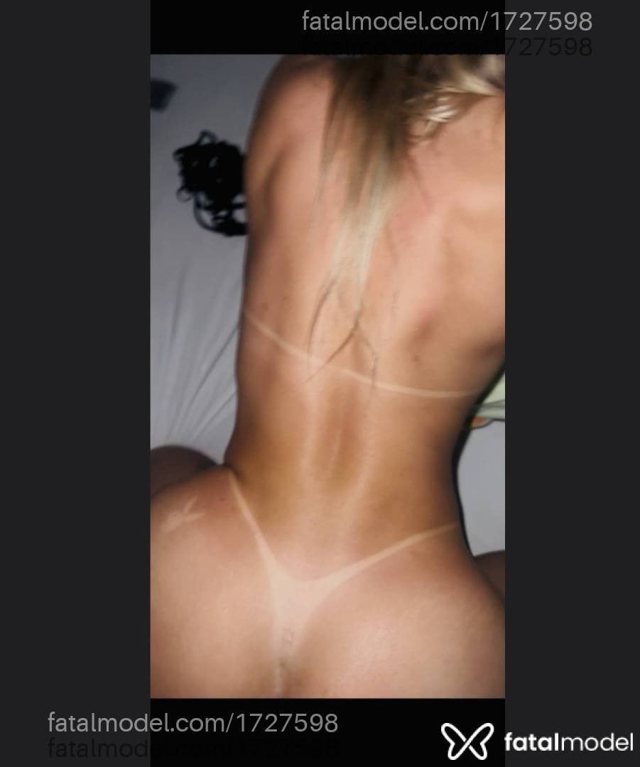 Acompanhante mulher loira (o) de olhos azuis em Uberlândia - MAYALOIRA