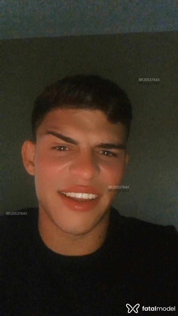 Acompanhante homem loira (o) de olhos verdes em Araçatuba - Bbzinho