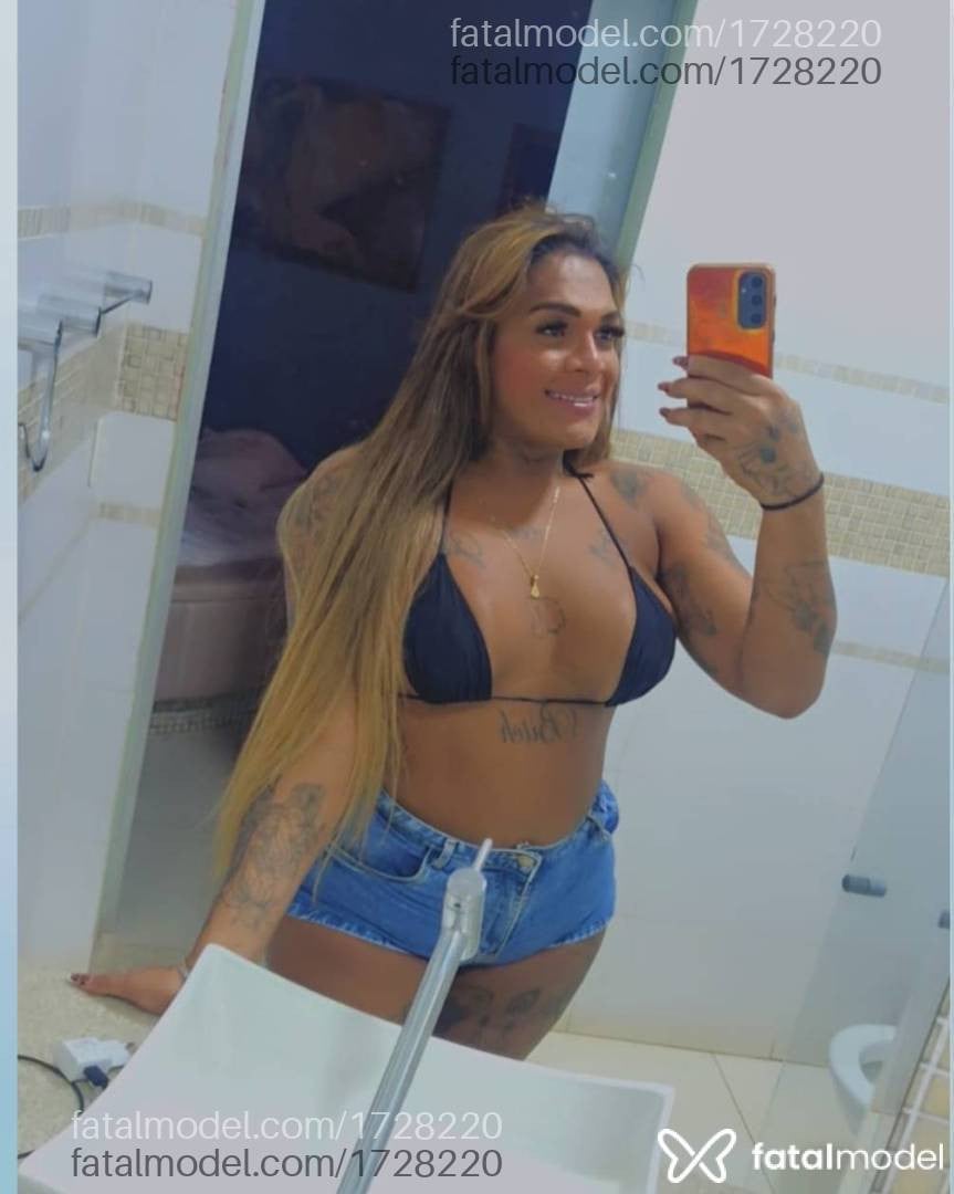 Acompanhante travesti morena (o) de olhos castanhos - BigGirls