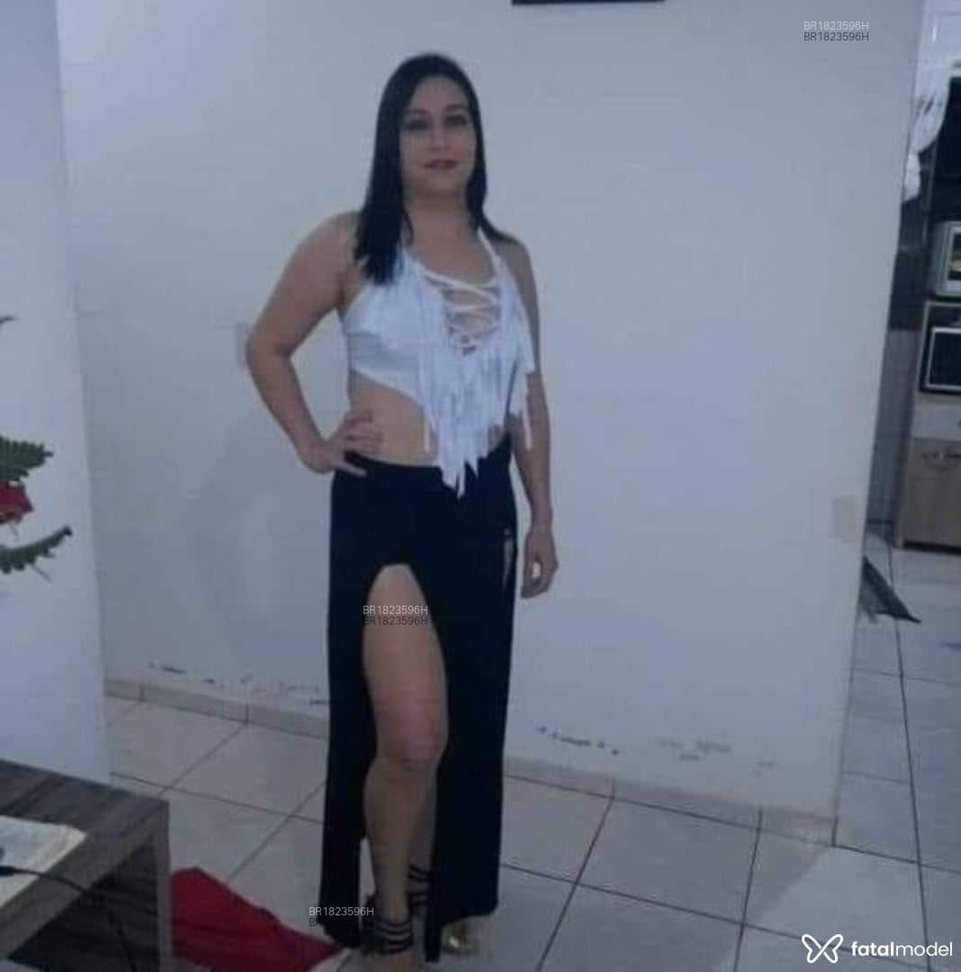 Acompanhante mulher morena (o) de olhos mel em Cascavel - Lohanna mirella