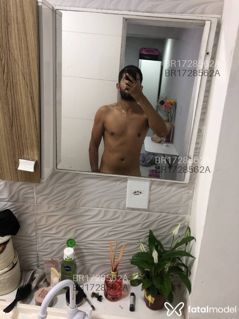 Acompanhante homem com cabelo castanho de olhos castanhos em Ribeirão Preto - Andreas