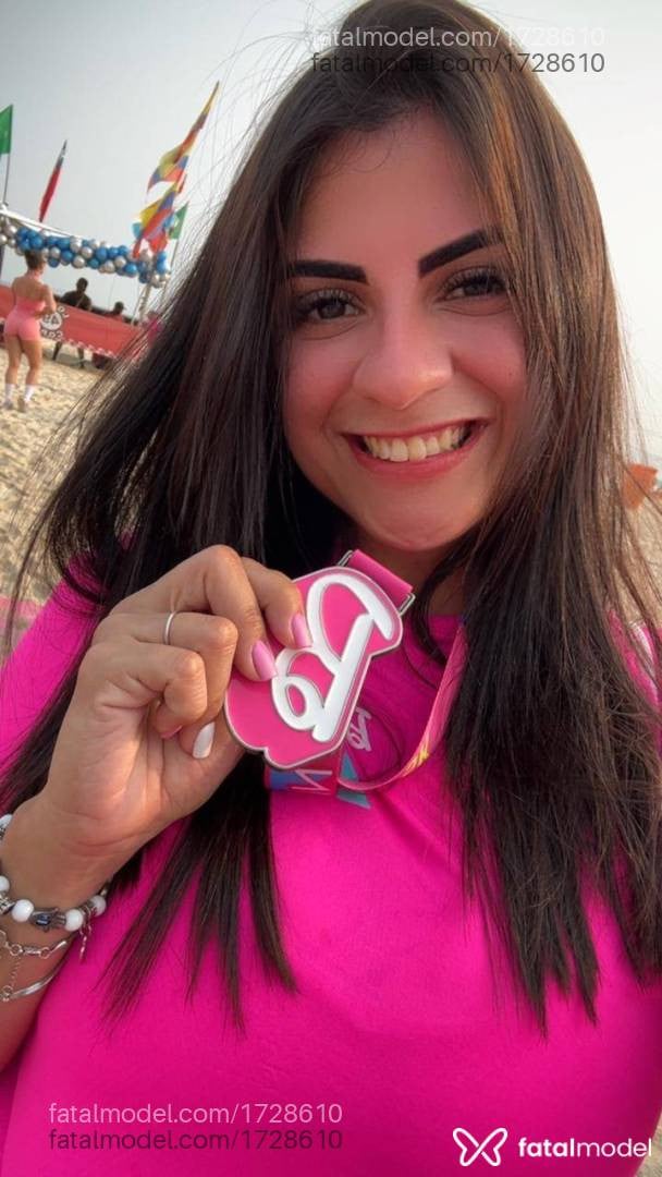 Acompanhante mulher morena (o) de olhos castanhos - Victória Oásis