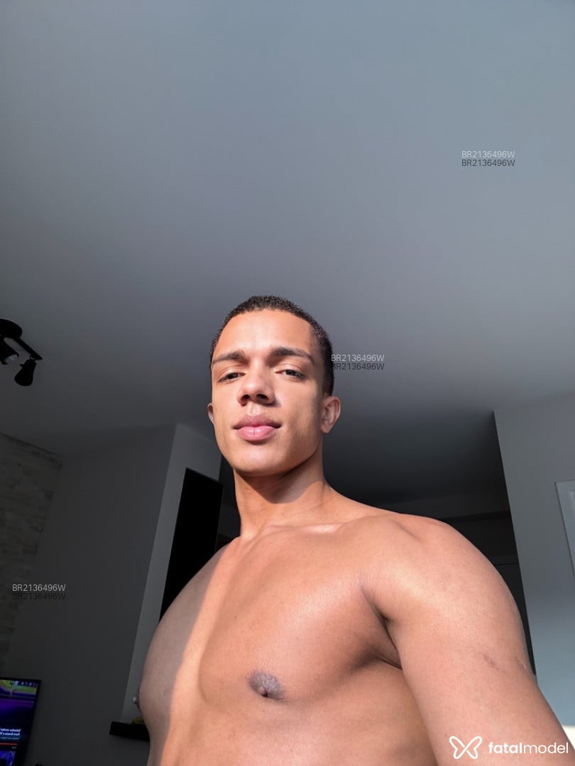 Acompanhante homem morena (o) de olhos castanhos em São Paulo - Igor Moura
