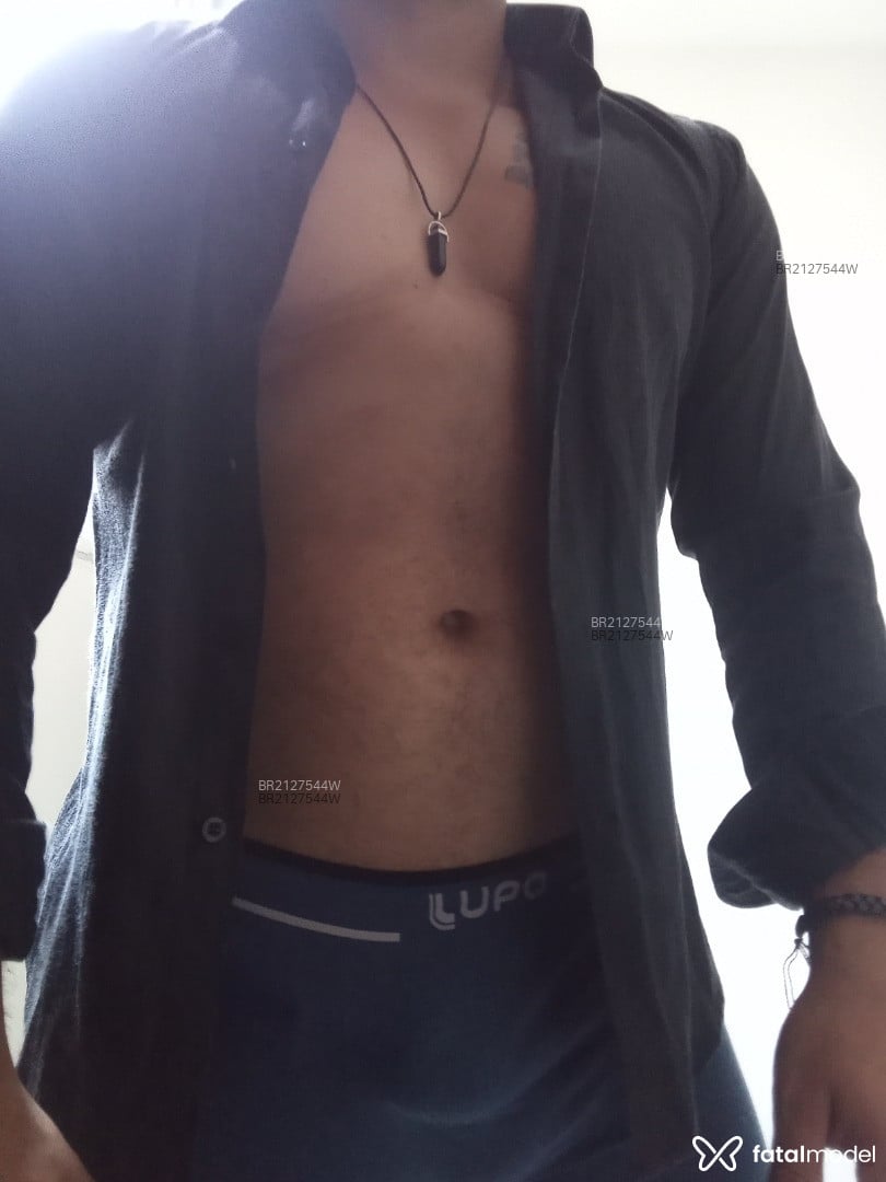 Acompanhante homem morena (o) de olhos castanhos em Campos dos Goytacazes - Diego Veiga