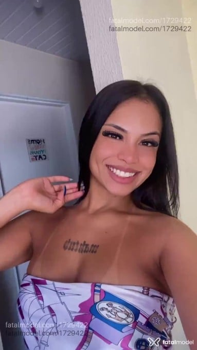 Acompanhante mulher morena (o) de olhos castanhos - Bia Silva