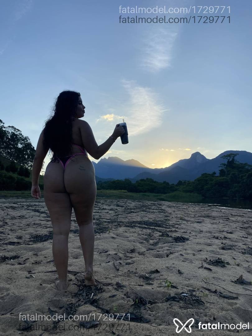 Acompanhante mulher com cabelo castanho de olhos castanhos em Campos dos Goytacazes - Patty Rangel