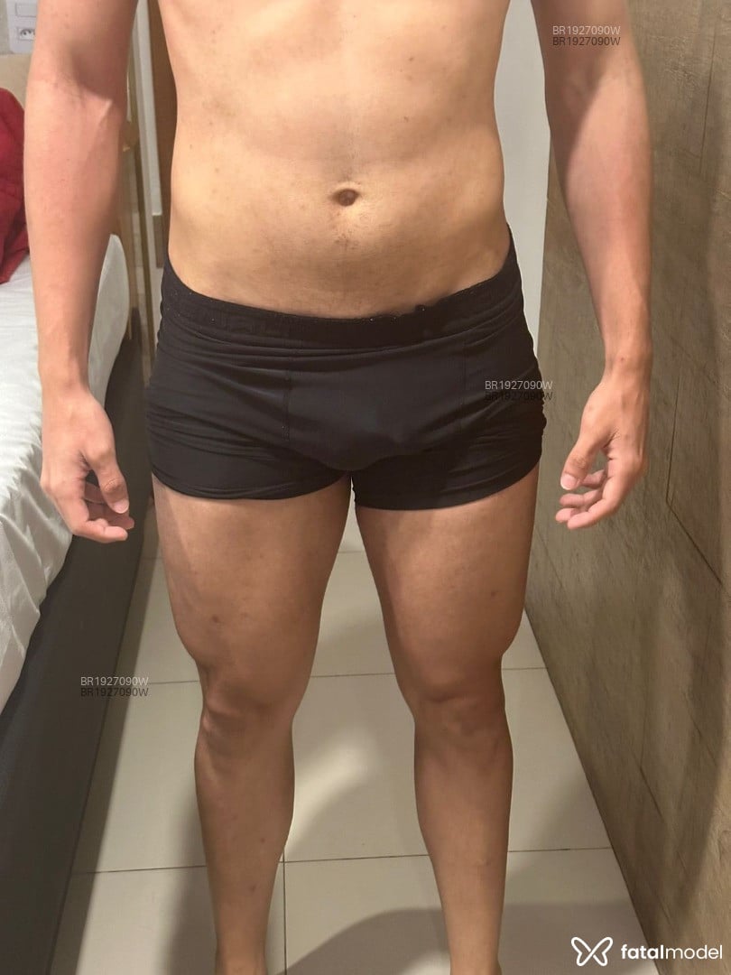 Acompanhante homem morena (o) de olhos castanhos em Salvador - Tiago