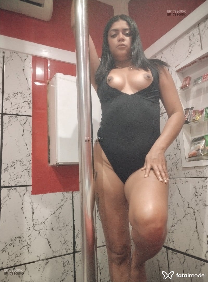 Acompanhante mulher morena (o) de olhos castanhos em Maracanaú Acompanhante mulher morena (o) de olhos castanhos em Maracanaú - Yaraa