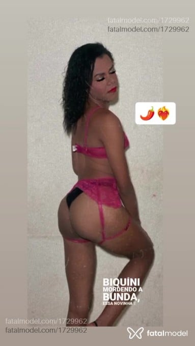 Acompanhante mulher trans morena (o) de olhos castanhos - Larisexy Acompanhante mulher trans morena (o) de olhos castanhos - Larisexy