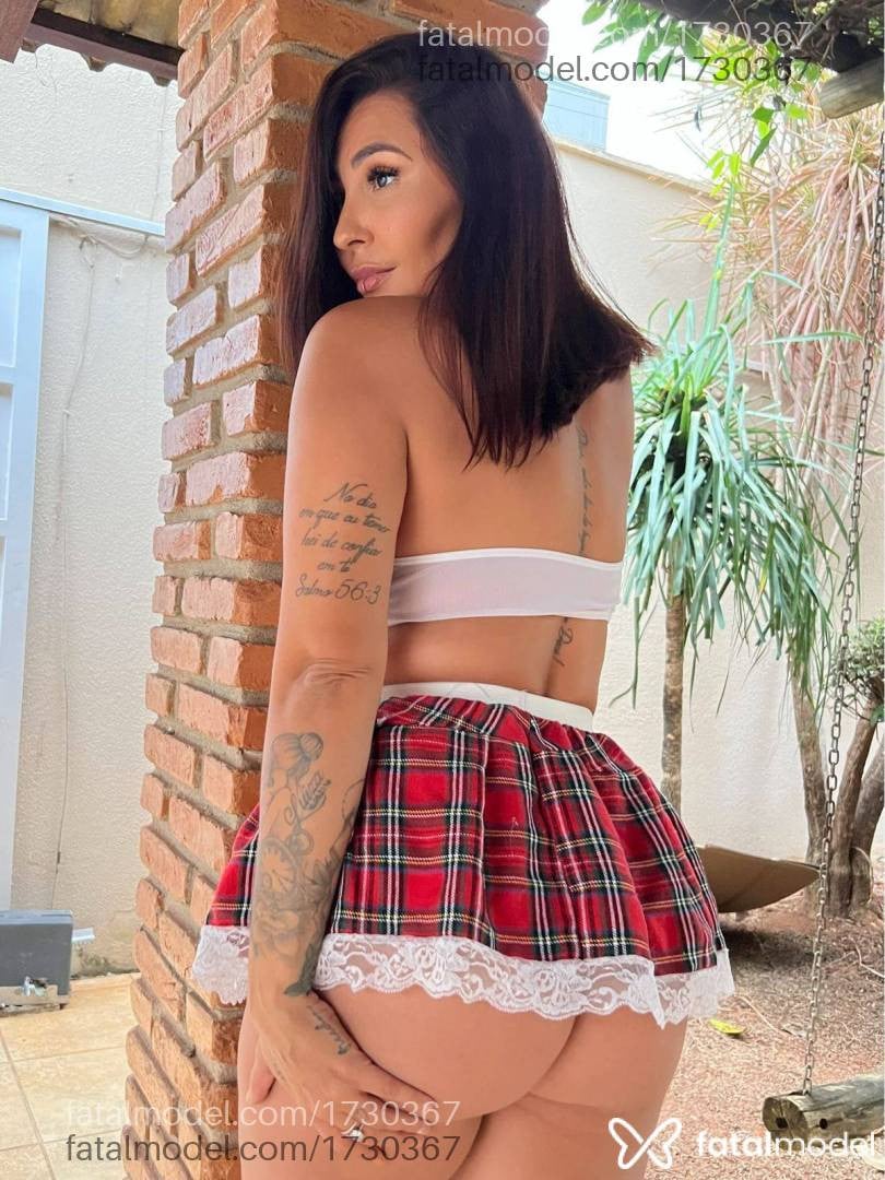 Acompanhante mulher morena (o) de olhos pretos em Araçatuba - Livia