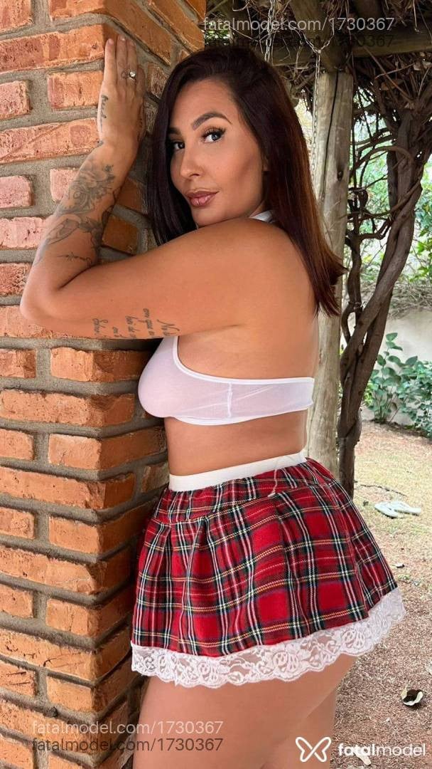 Acompanhante mulher morena (o) de olhos pretos em Araçatuba - Livia