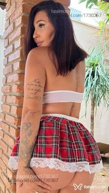 Acompanhante mulher morena (o) de olhos pretos - Livia