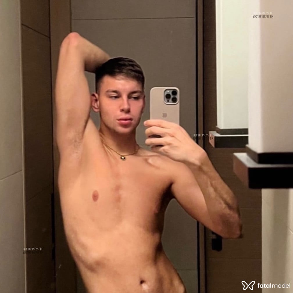 Acompanhante mulher trans loira (o) de olhos verdes em São Paulo - Stefano Copper