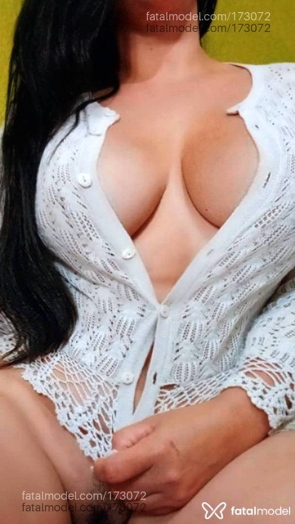 Acompanhante mulher morena (o) de olhos castanhos - Paula Porto
