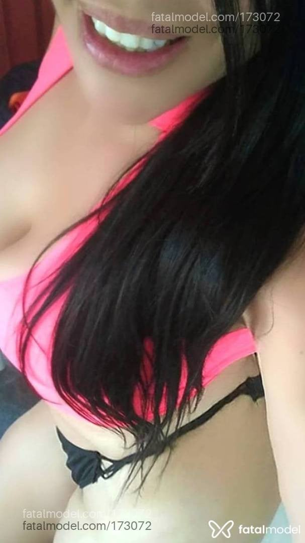 Acompanhante mulher morena (o) de olhos castanhos - Paula Porto