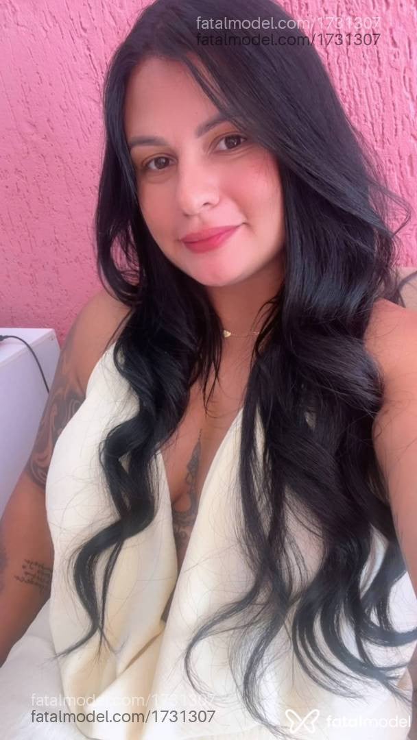 Acompanhante mulher morena (o) de olhos pretos - Barbará Souza