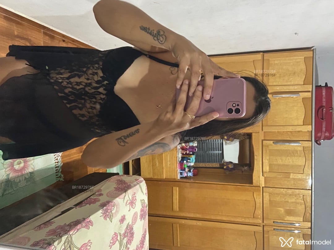 Acompanhante mulher morena (o) de olhos pretos em Nova Mutum - Maiame