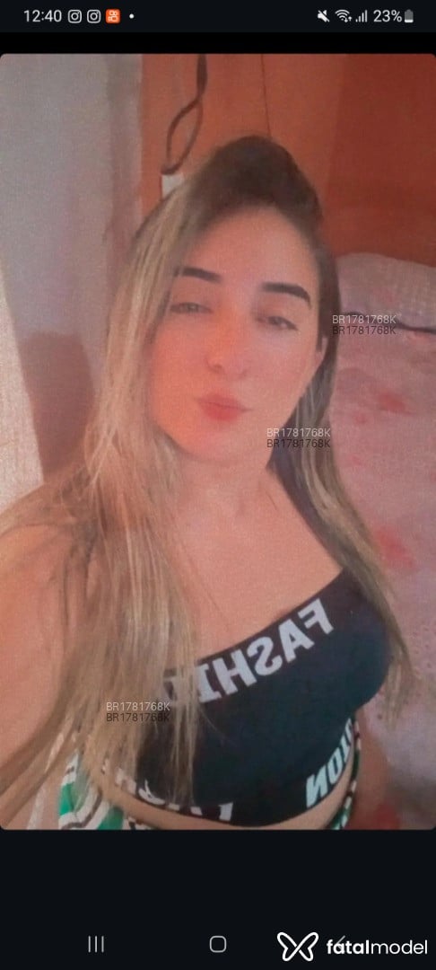 Acompanhante mulher loira (o) de olhos mel em Sobral Acompanhante mulher loira (o) de olhos mel em Sobral - Millyzinha