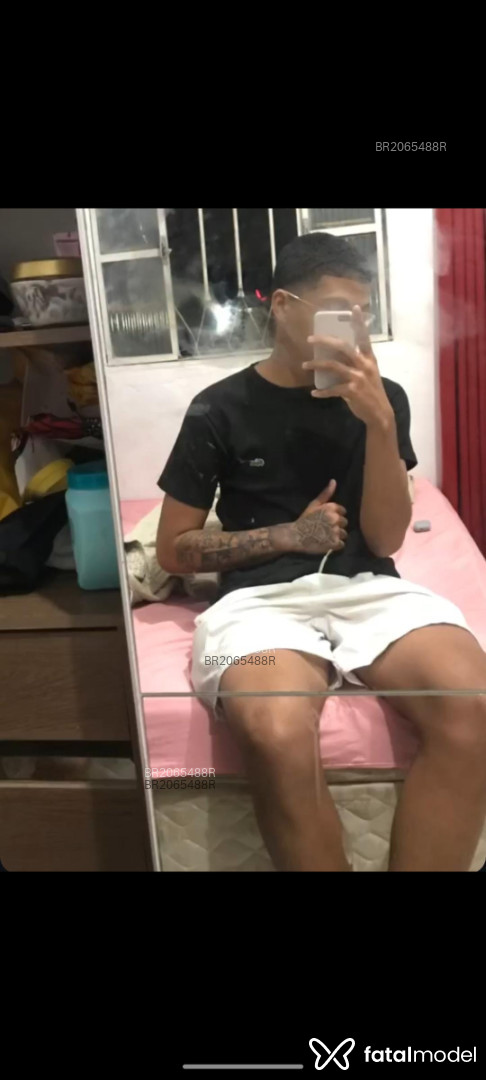 Acompanhante homem loira (o) de olhos castanhos em Rio de Janeiro - Kevin Lucas