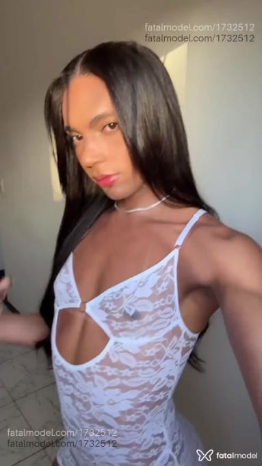 Acompanhante mulher trans morena (o) de olhos castanhos em Feira de Santana - Palominha