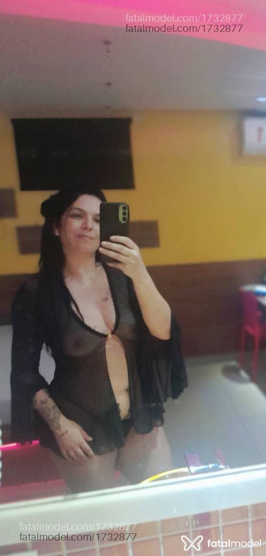 Acompanhante mulher morena (o) de olhos mel - Isabella Lopes