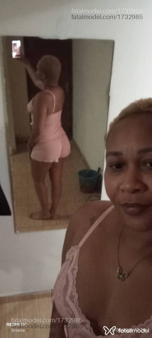 Acompanhante mulher com cabelo colorido de olhos castanhos em Ponte Nova Acompanhante mulher com cabelo colorido de olhos castanhos em Ponte Nova - Anita Oliveira